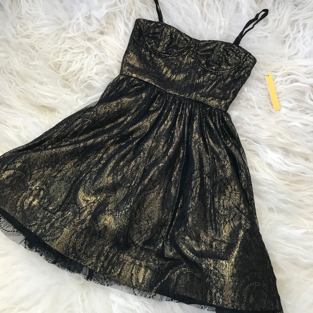 Alice + Olivia Yelle Bustier Flare Dress 1586 - Picture 3 of 8